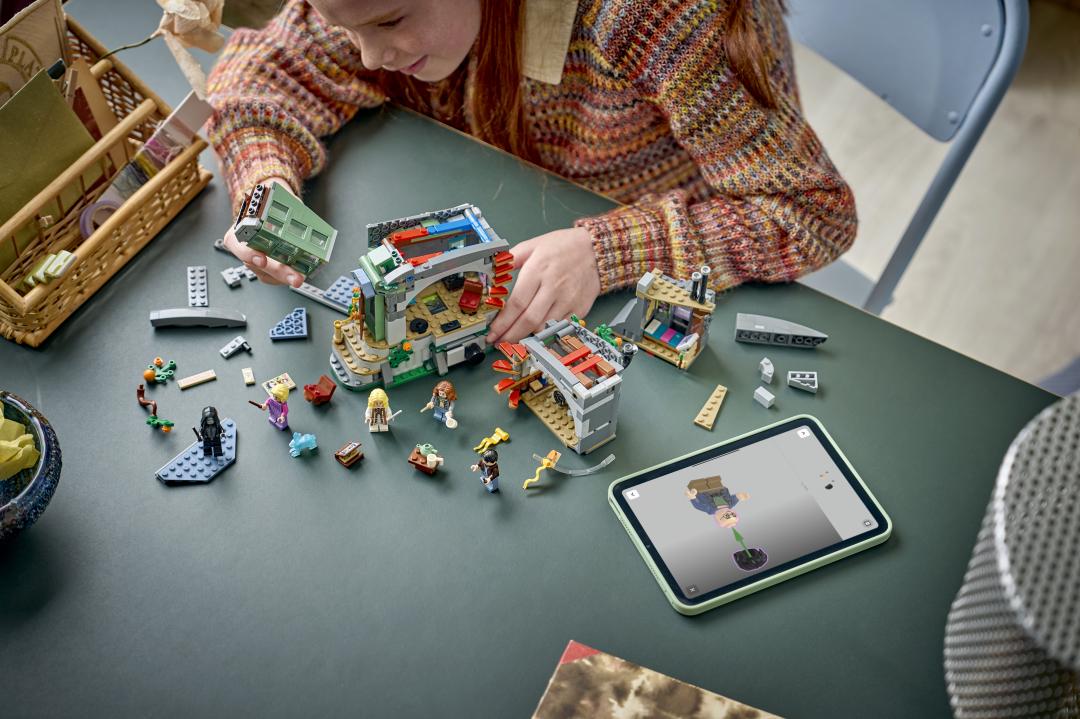 76467 | LEGO® Harry Potter™ Luna Lovegood's House