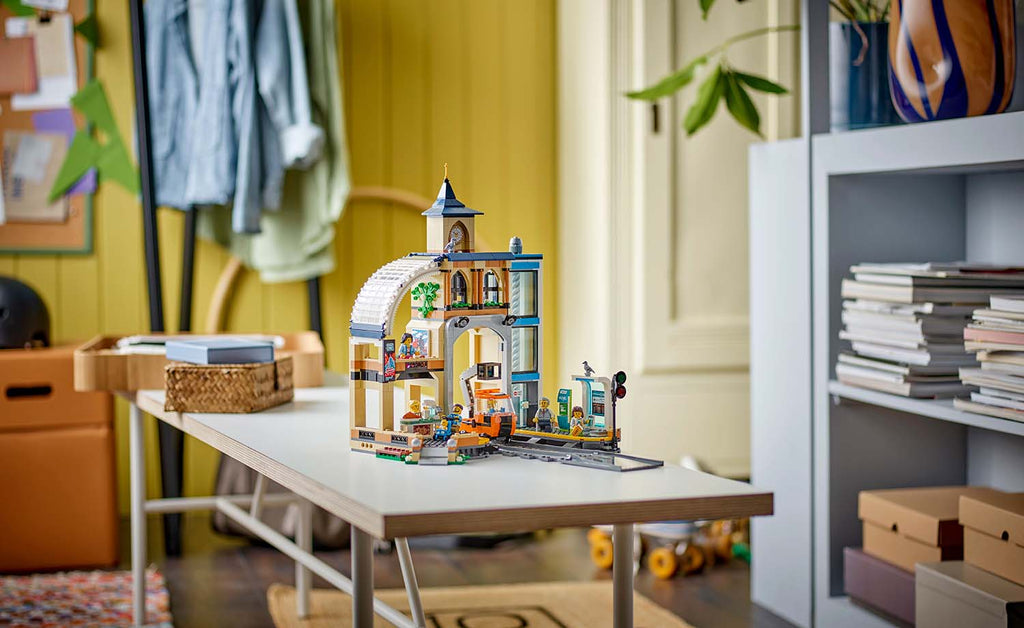 60469 | LEGO® City Central Train Station