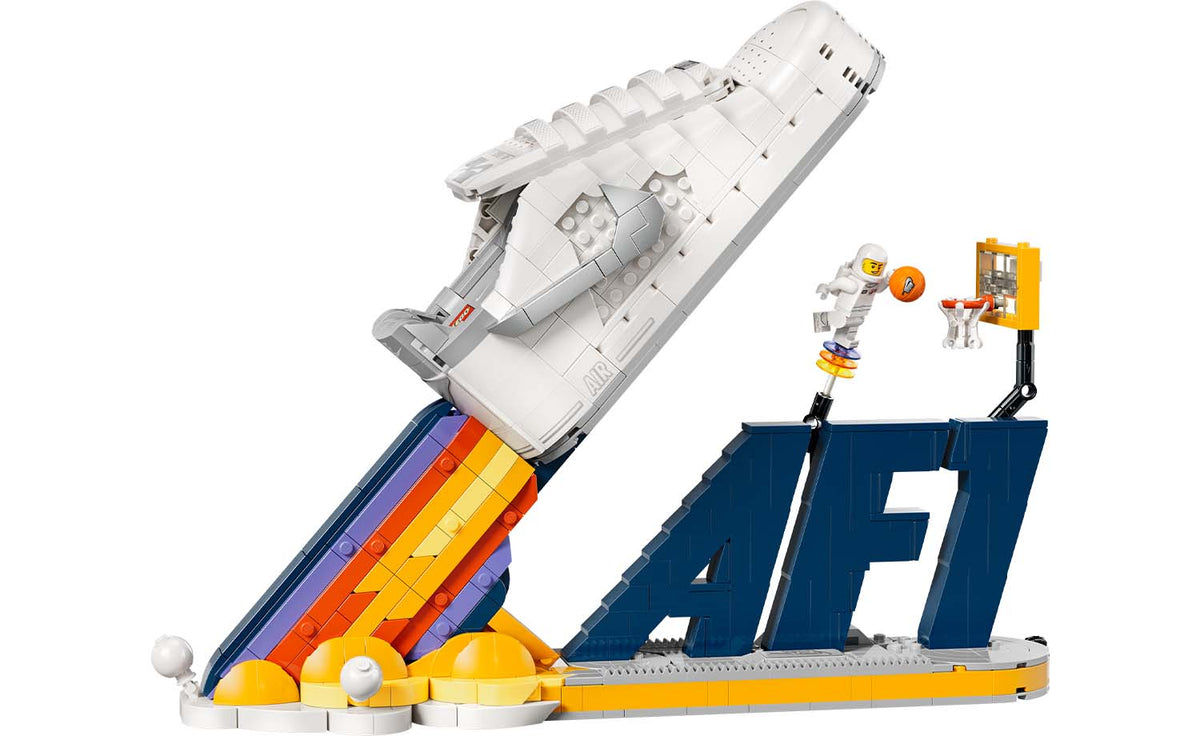 43026 | LEGO® Editions Nike Air Force 1 x LEGO® Set