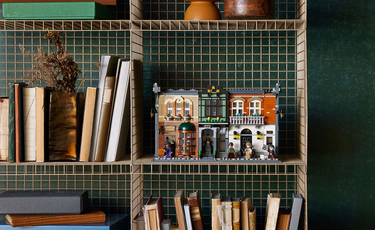 10351 | LEGO® ICONS™ Sherlock Holmes: Book Nook