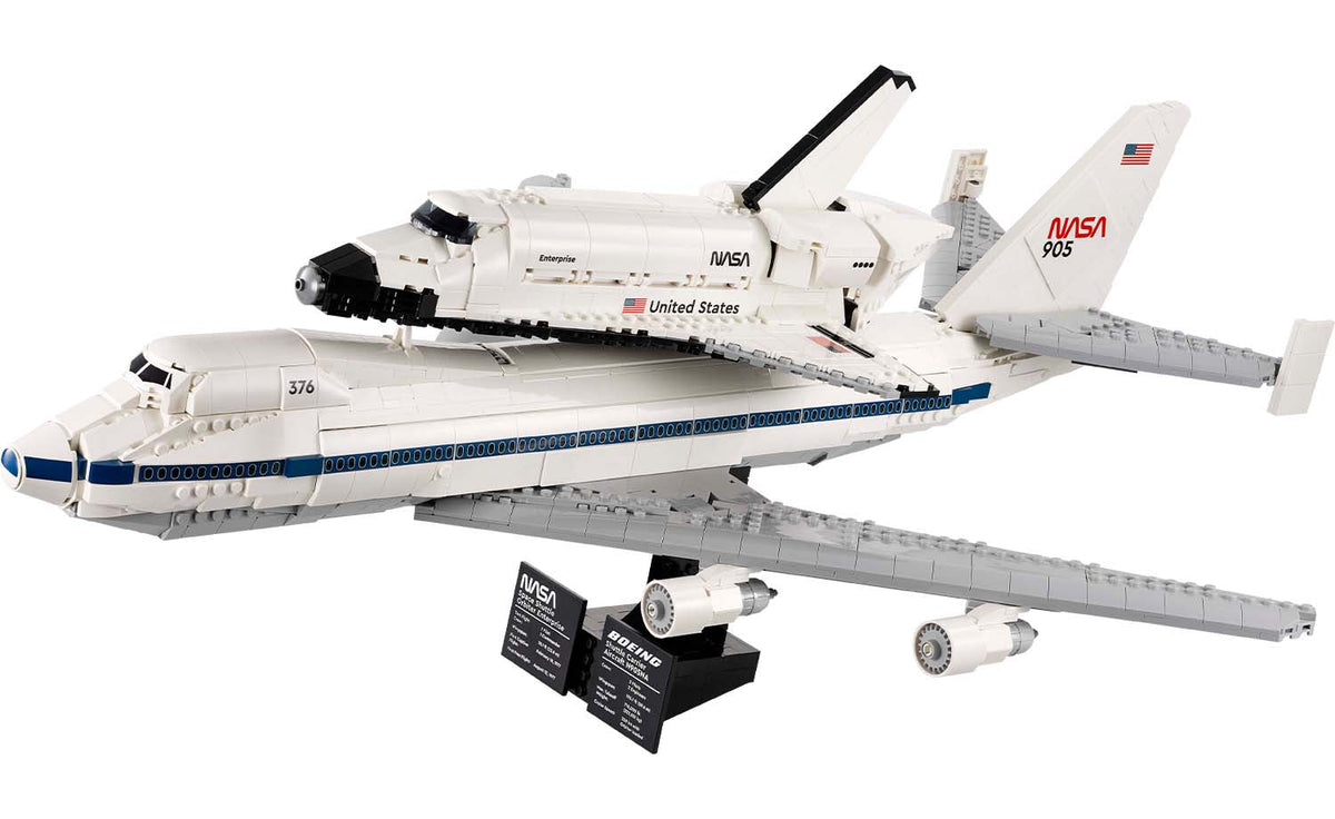 10360 | LEGO® ICONS™ Shuttle Carrier Aircraft