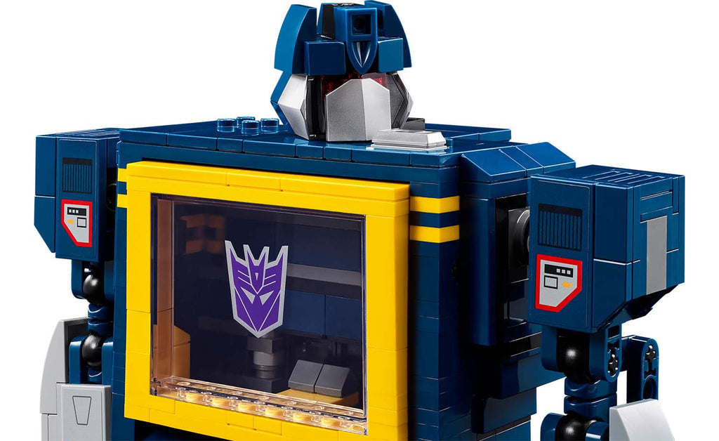 10358 | LEGO® ICONS™ Transformers: Soundwave