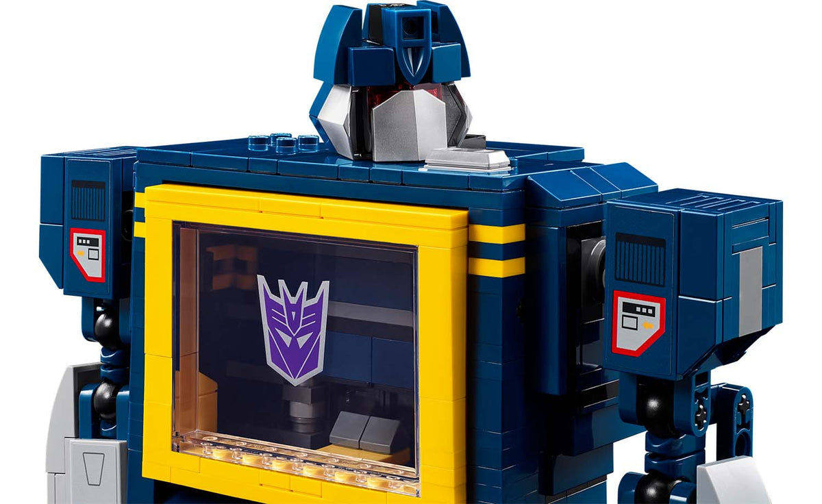10358 | LEGO® ICONS™ Transformers: Soundwave