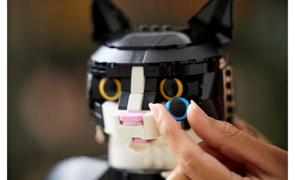 21349 | LEGO® Ideas Tuxedo Cat