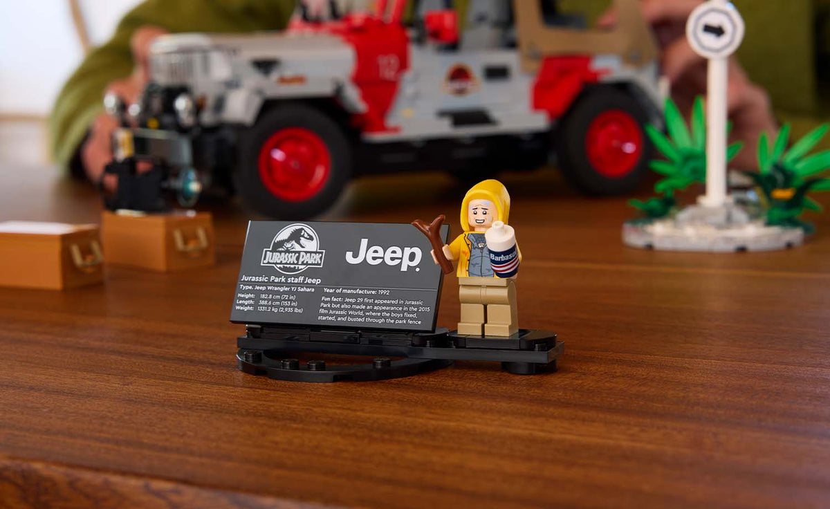 77984 | LEGO® Jurassic World™ Jurassic Park Jeep® Wrangler