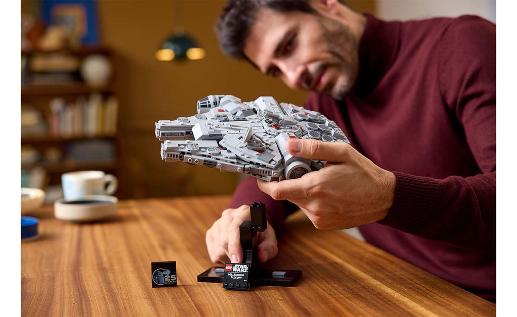 75375 | LEGO® Star Wars™ Millennium Falcon™