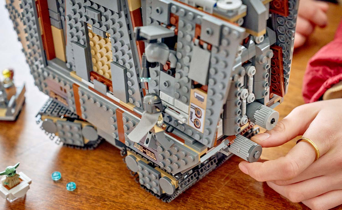 75453 | LEGO® Star Wars™ Offworld Sandcrawler™ and Mudhorn