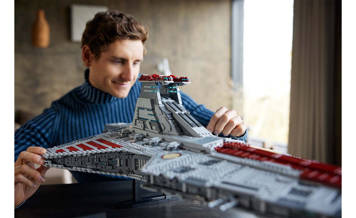 75367 | LEGO® Star Wars™ Venator-Class Republic Attack Cruiser