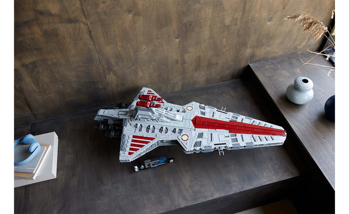 75367 | LEGO® Star Wars™ Venator-Class Republic Attack Cruiser