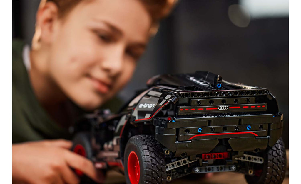 42160 | LEGO® Technic Audi RS Q e-tron