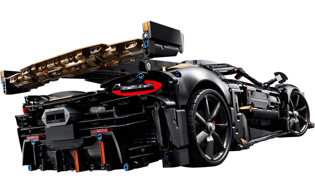 42232 | LEGO® Technic Koenigsegg Sadair's Spear Megacar